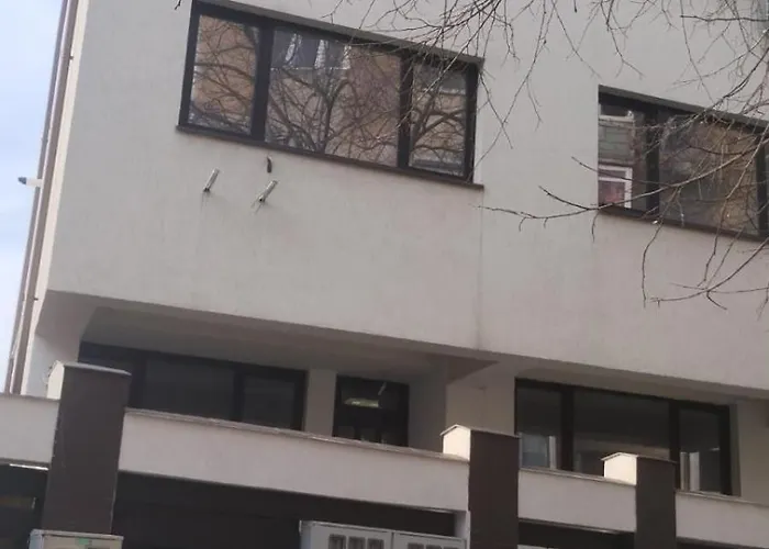 Stylish Concept 6 Apartment *